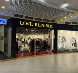 Ремонт вывески Love Republic г. Санкт-Петербург ТРК Атмосфера